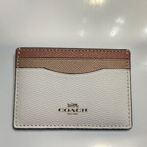 NWOT Authentic Coach Color Block in Ivory, Tan and Pink Leather Flat Card Case